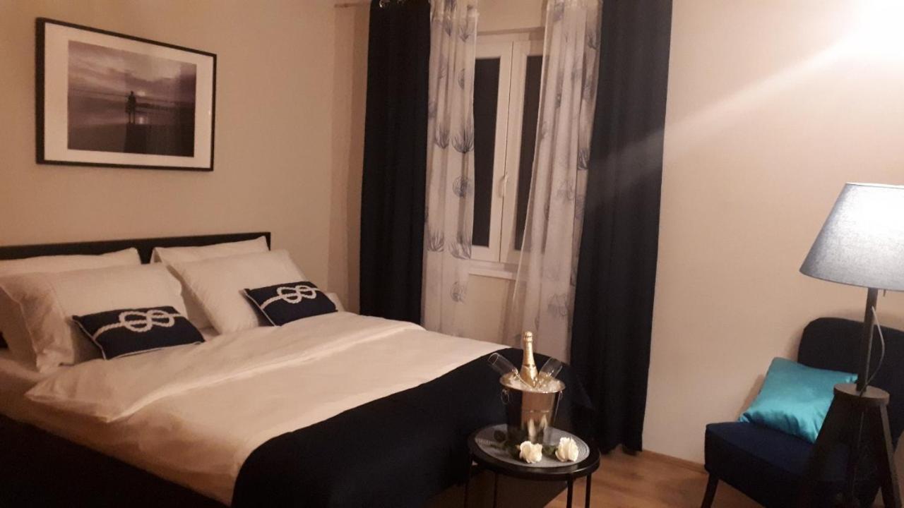 פורץ New City Center Design Apartment מראה חיצוני תמונה